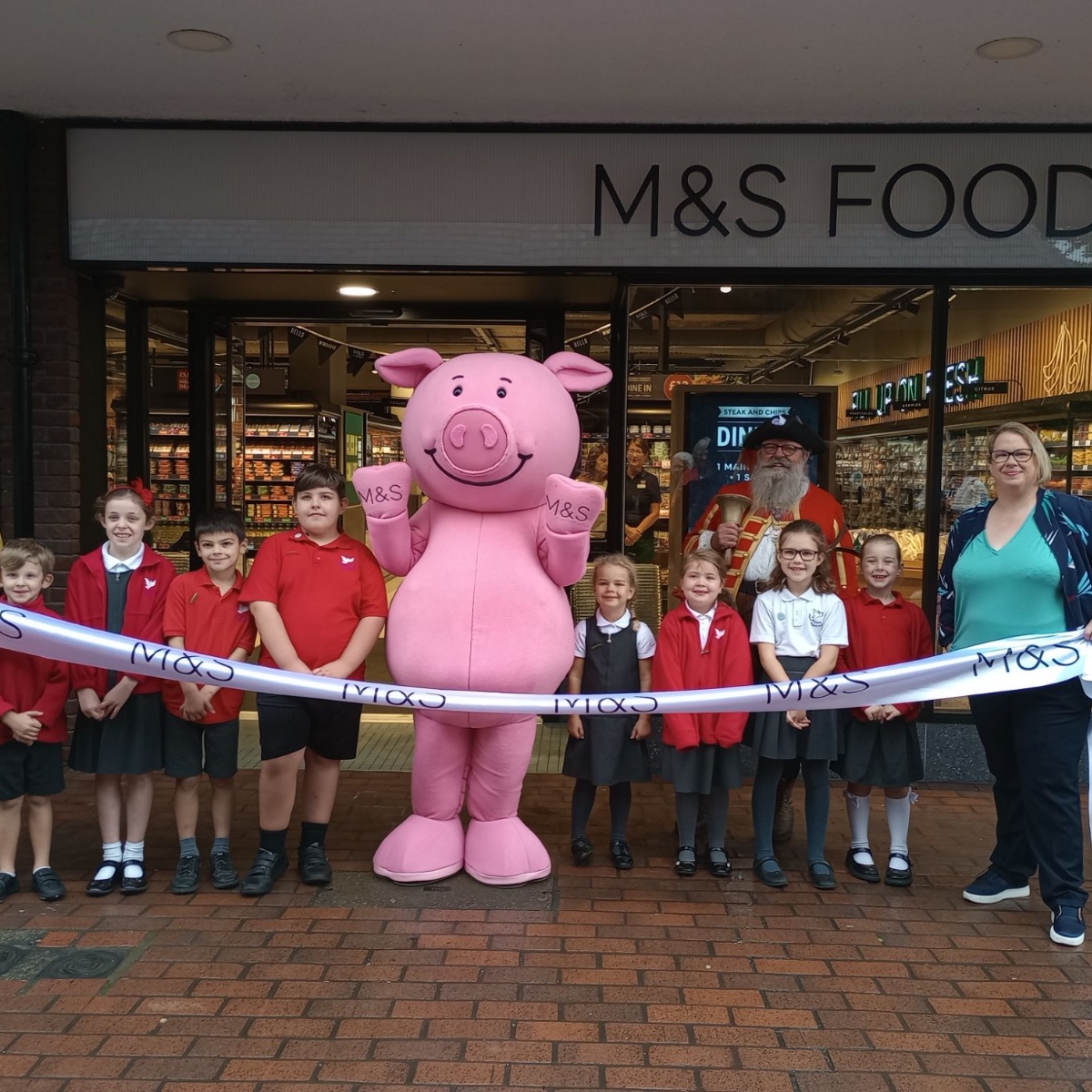 the-school-council-opened-the-new-m-s-food-store-st-john-s-ce-first